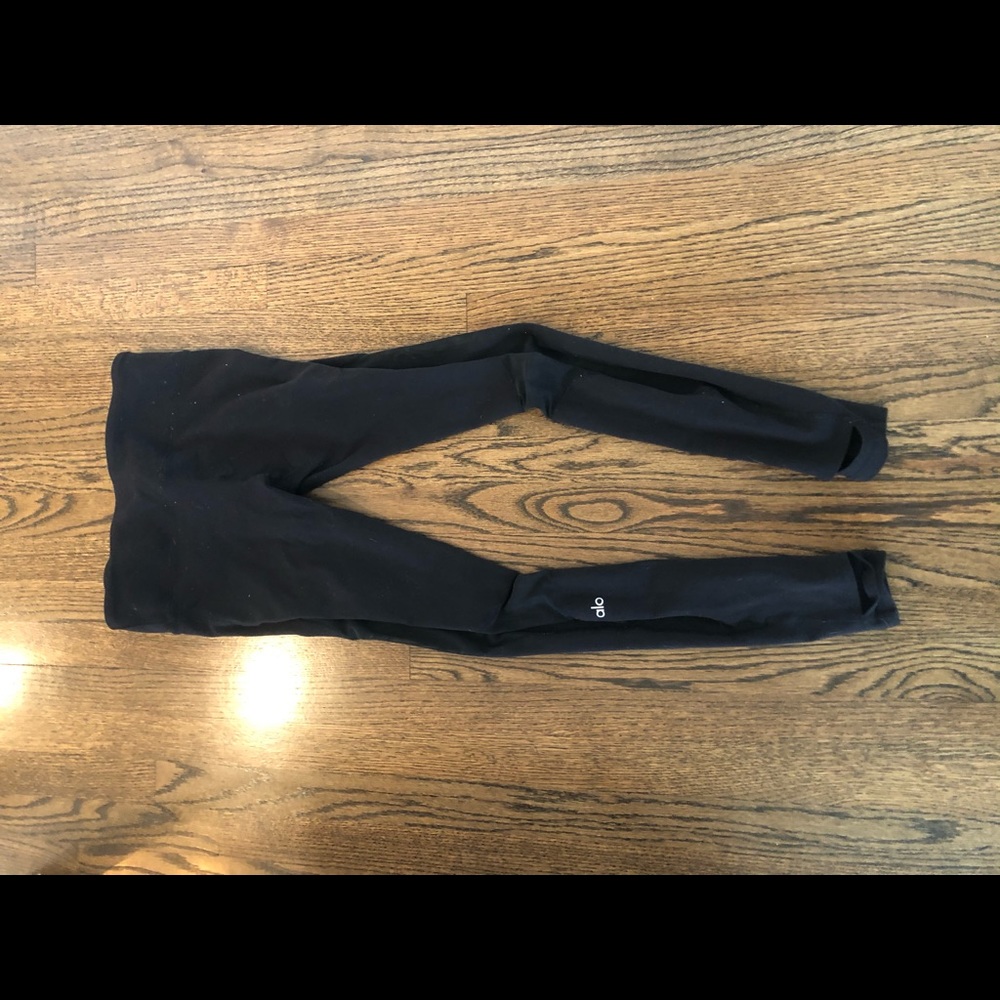 Black Alo leggings with mesh panel
